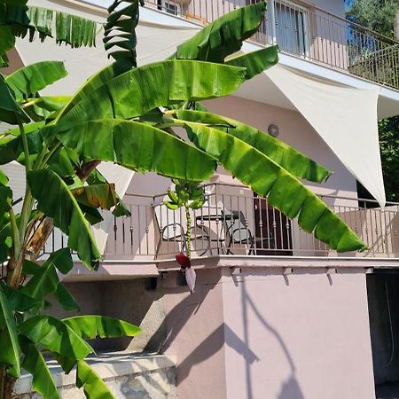 Gerys House Apartment Nikiana Bagian luar foto