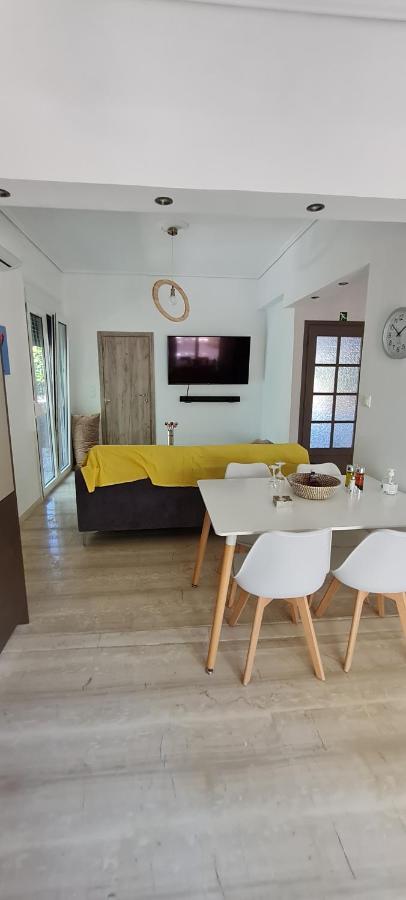 Gerys House Apartment Nikiana Bagian luar foto